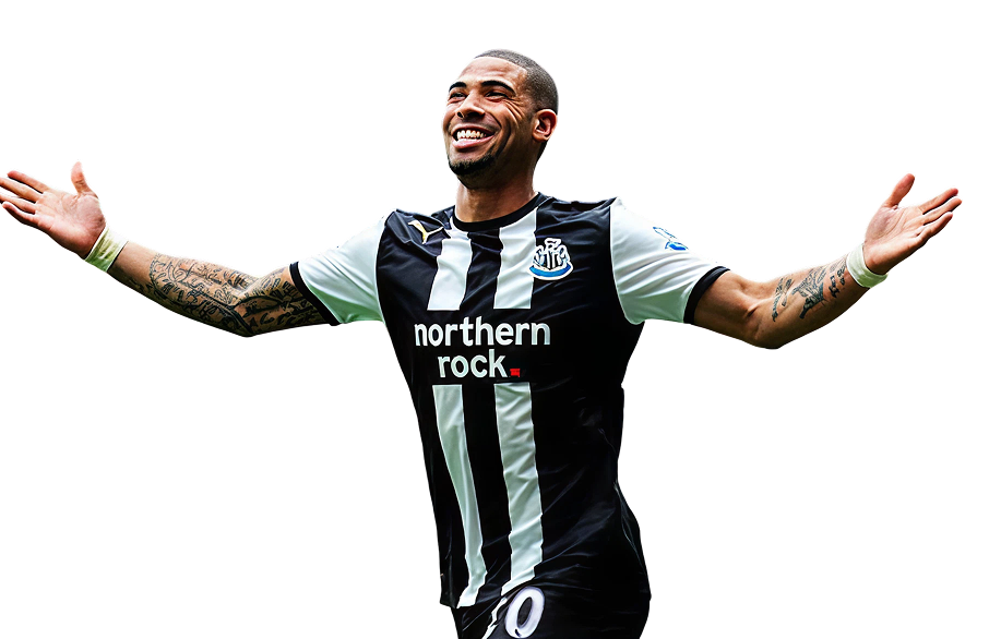 Leon Best celebrating in Newcastle United shirt